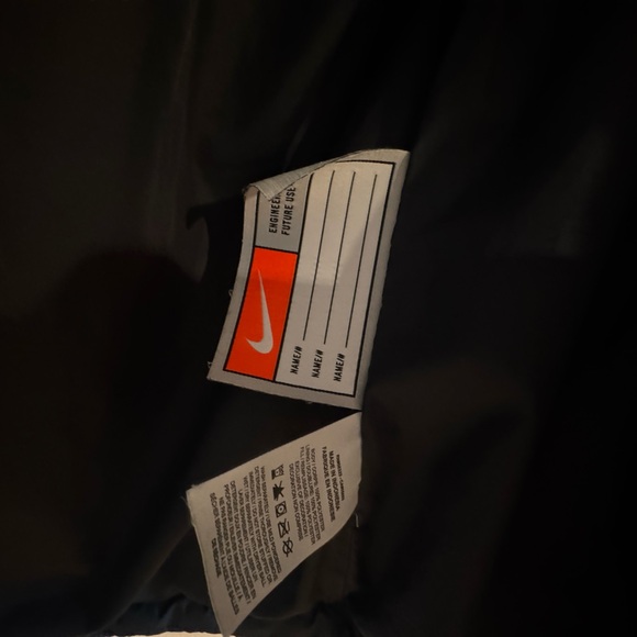 Nike youth XL Black ADP (?) Puffer Gold Logo - Picture 3 of 4